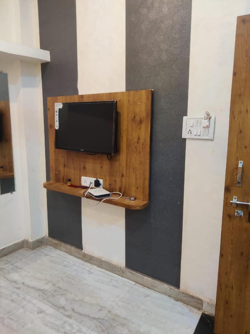 Hotel Amritam Inn Ujjain Exterior photo